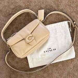 Coach Pillow Tabby 26